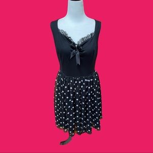 Amazing Deadly Dames dress design by Micheline Pitt.